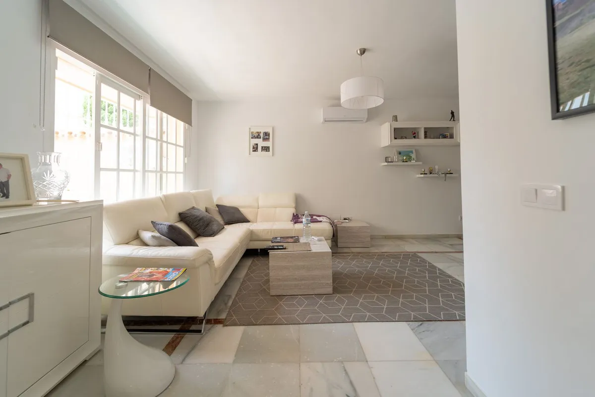 37c67dd0-0b97-4400-9bad-b6654810e05e