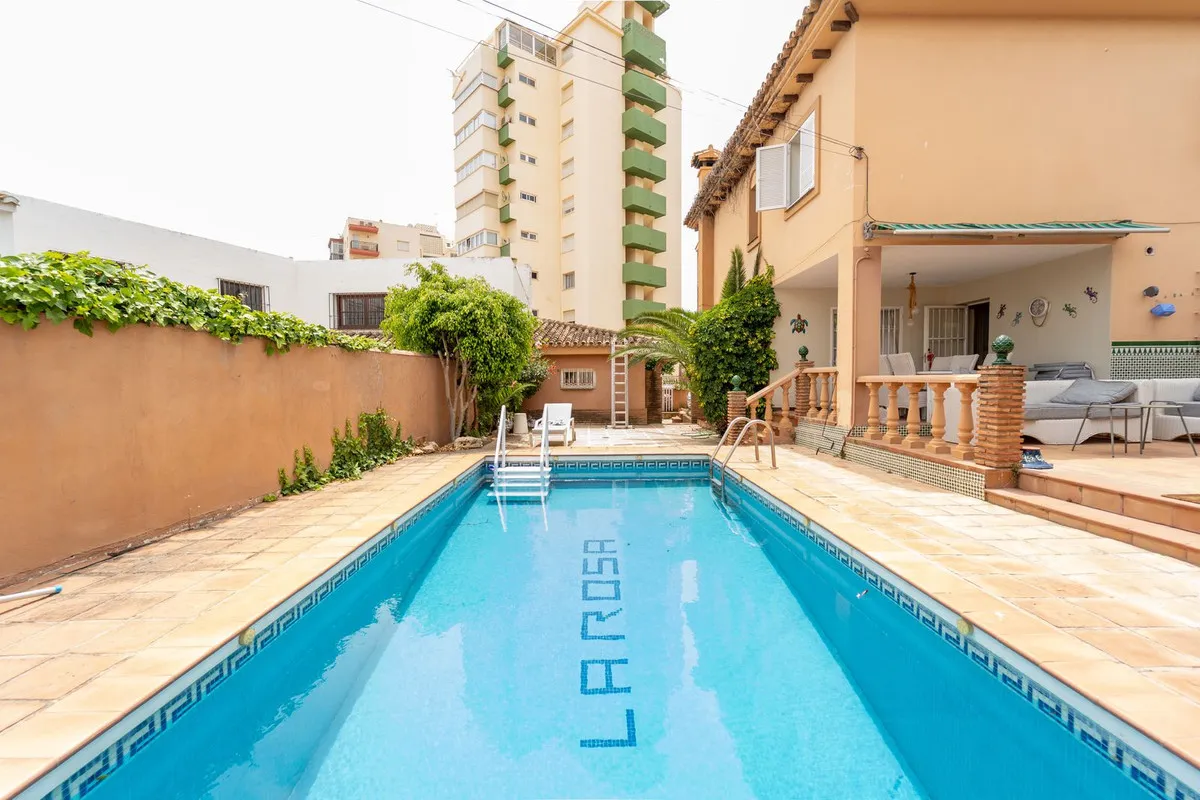 fa1259a9-f058-4ee1-b85a-89f8fb5dd8b9