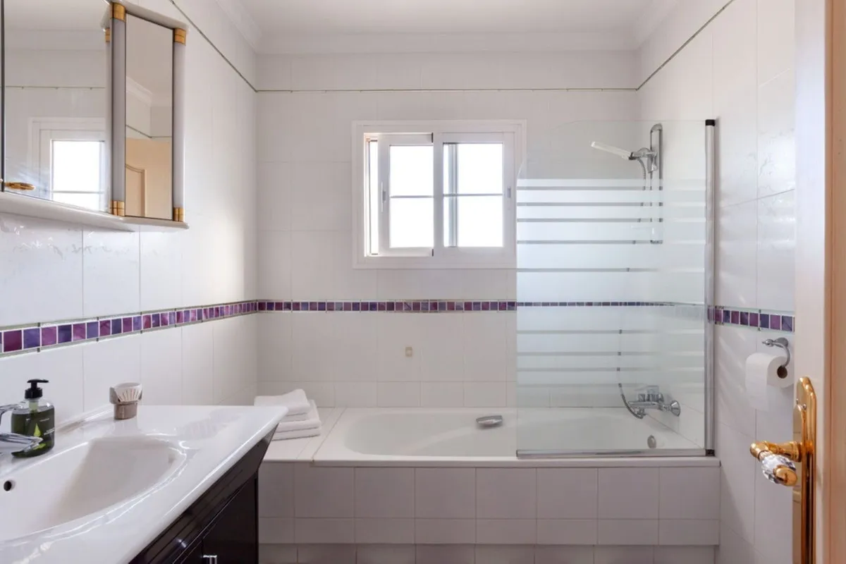 9270a0bc-66a3-4a6e-8c02-96aa3e9b15a7