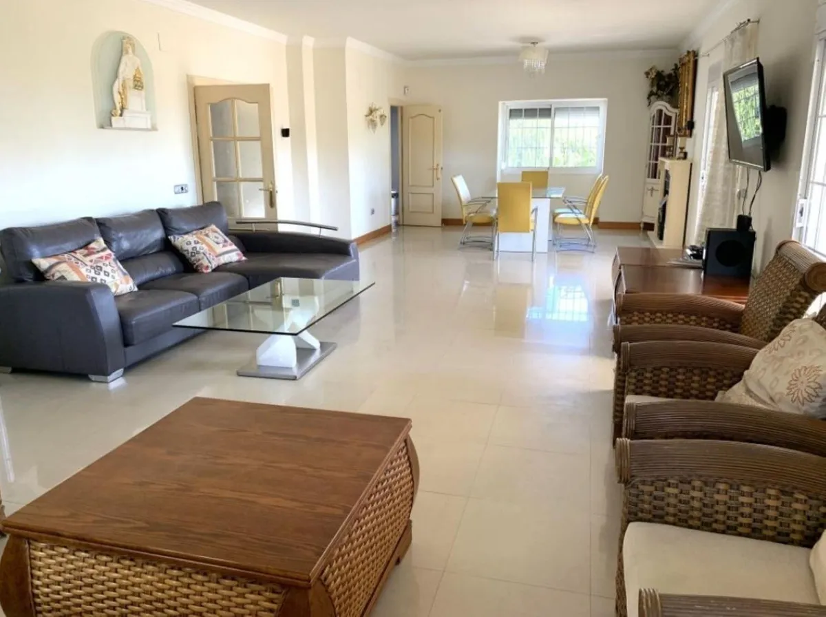 fb7a827d-10e3-439d-ab59-0502c2d2ab71