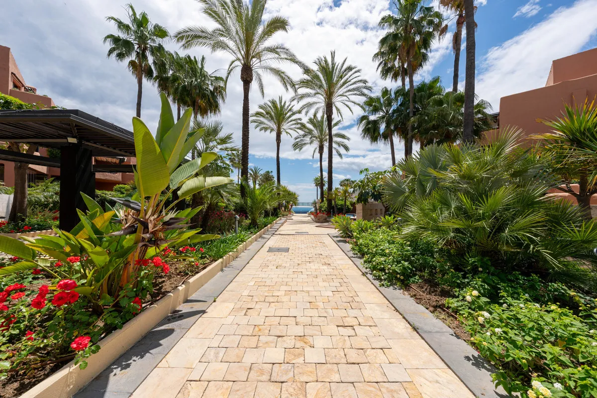 68eb0b50-25cf-416f-a0b7-bd5028d31318