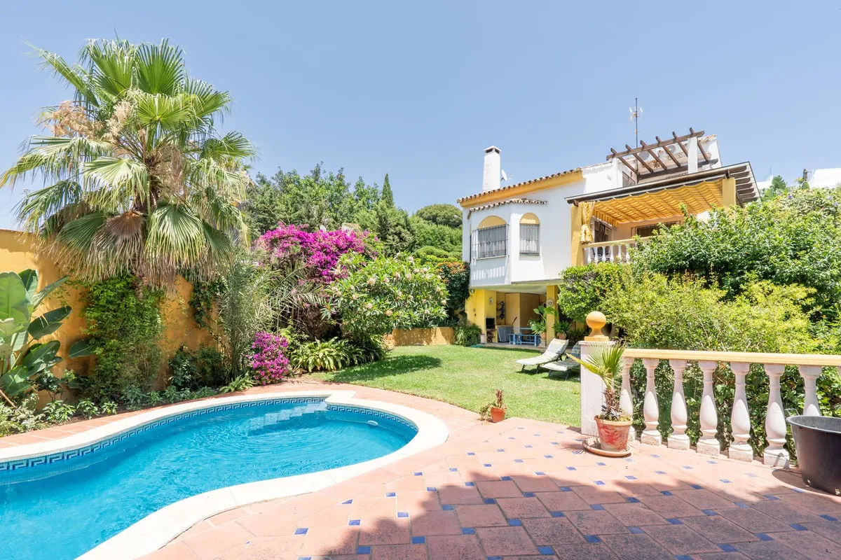 d3e396cb-0794-4802-928e-cb55305137de