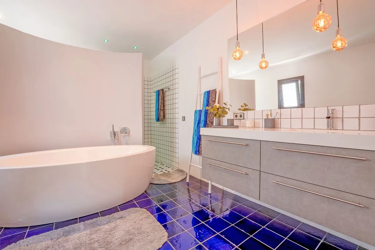 10a78375-0db0-44cf-8983-3d0422bfdac9