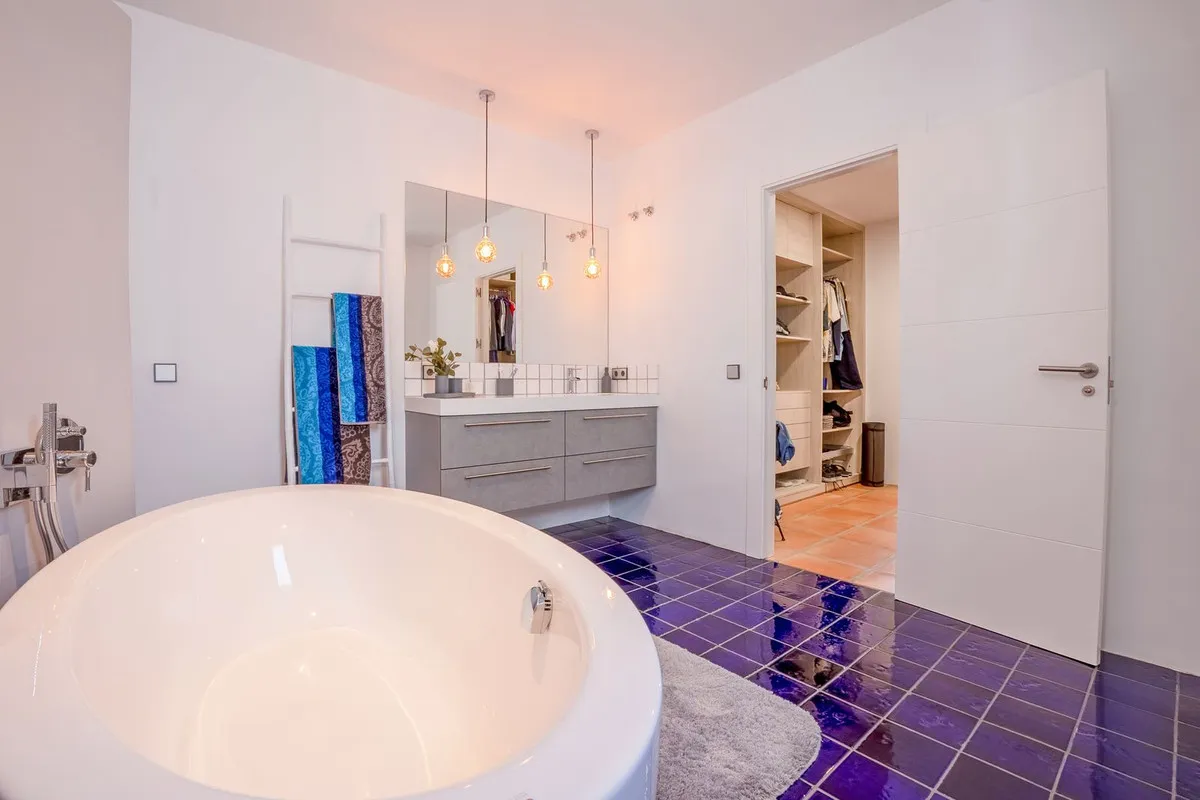 11266103-c5a6-4ef9-981a-e83c3e0c4786