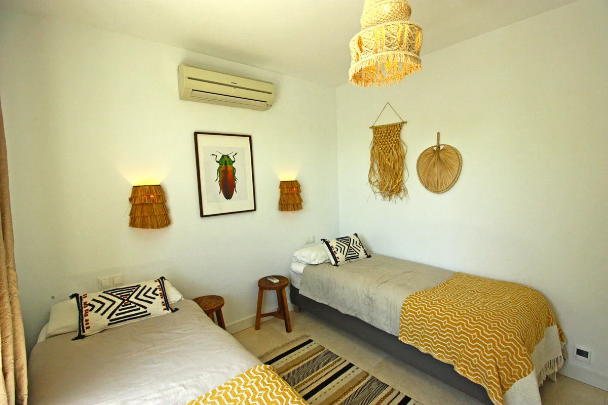 8f80aecc-d615-4262-a60b-0f9c19669f5d