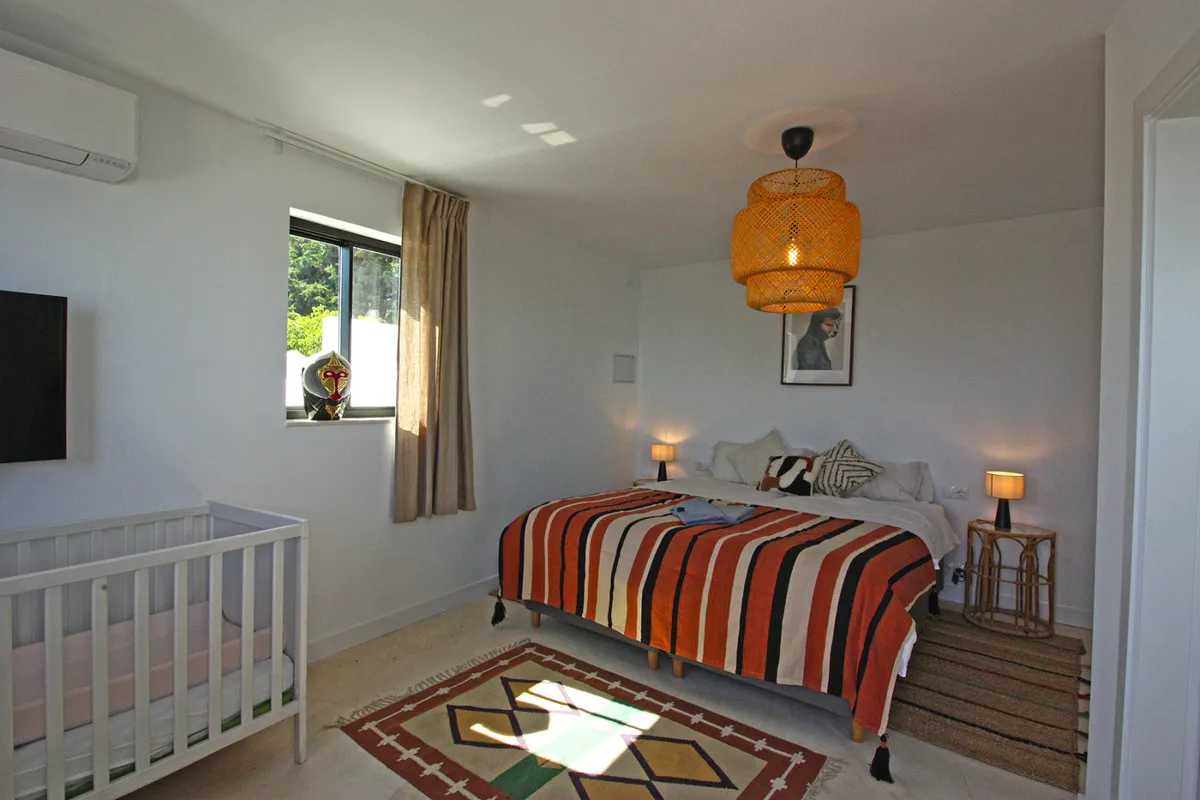 906cb1d8-3096-494f-ac31-0f3244c78670