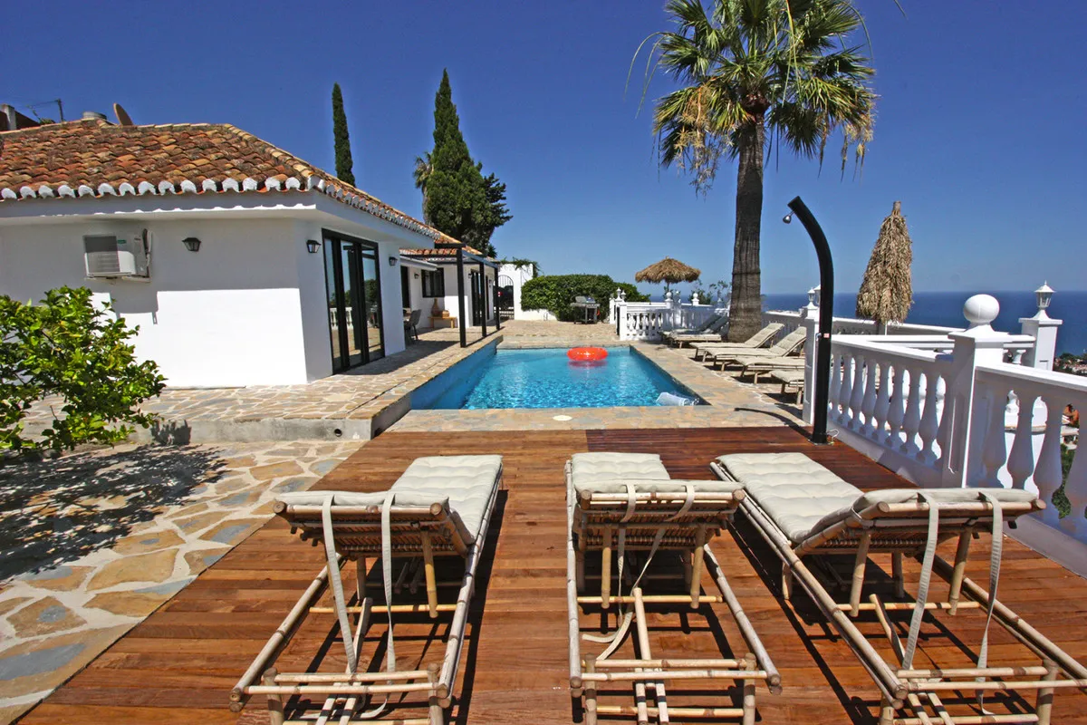 b28d3333-d8ea-4a9c-8146-a49a87c91219