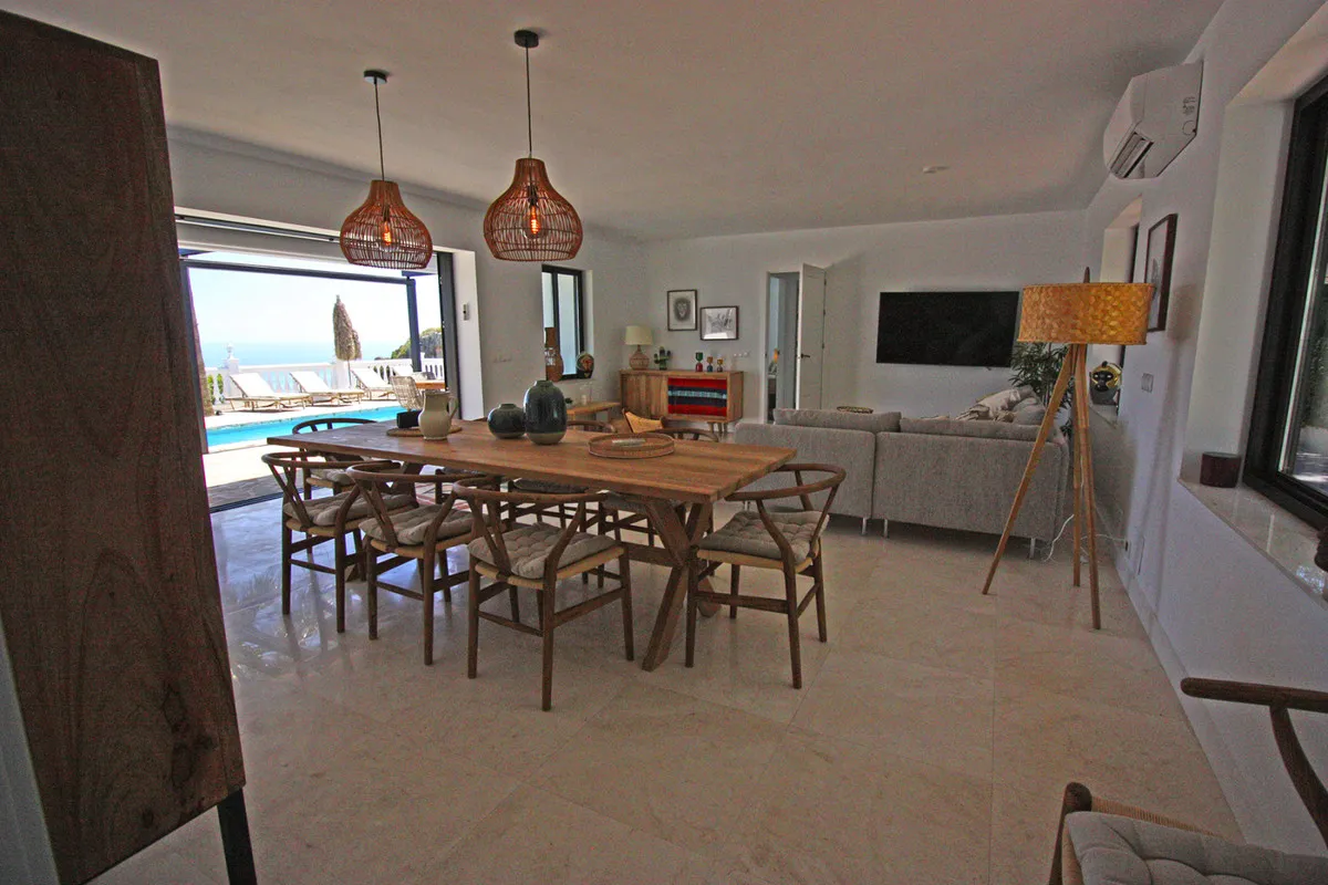 d2c2e793-427a-4987-8a3e-44328333cd66