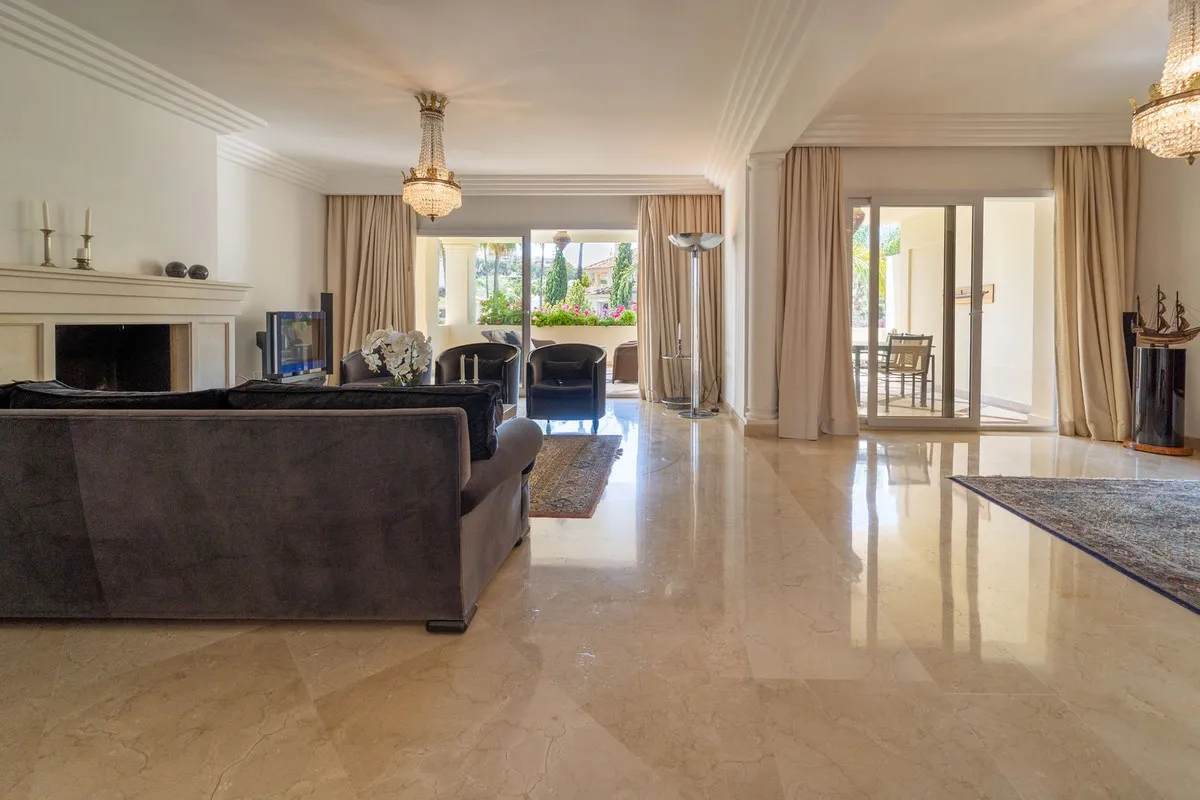 2dd0a6da-9b86-49fb-82c9-803801568f1d