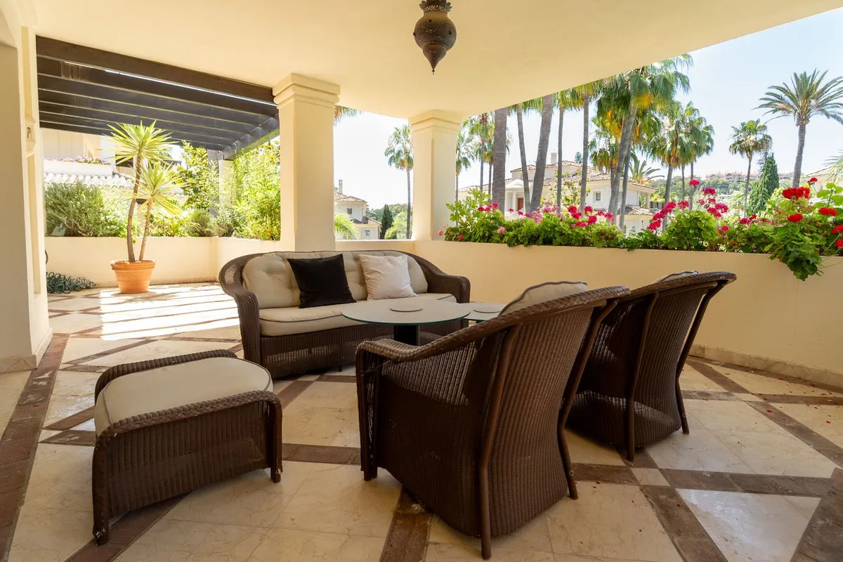 dc820bdb-f6cb-4ea2-aaba-a456d512f429