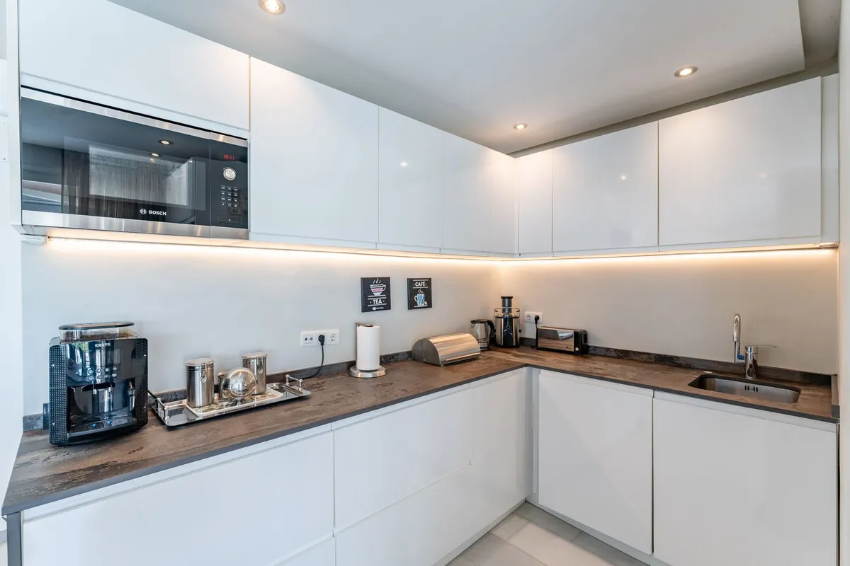 2e1fe508-9cf0-4531-835e-4c4c1f8b5595