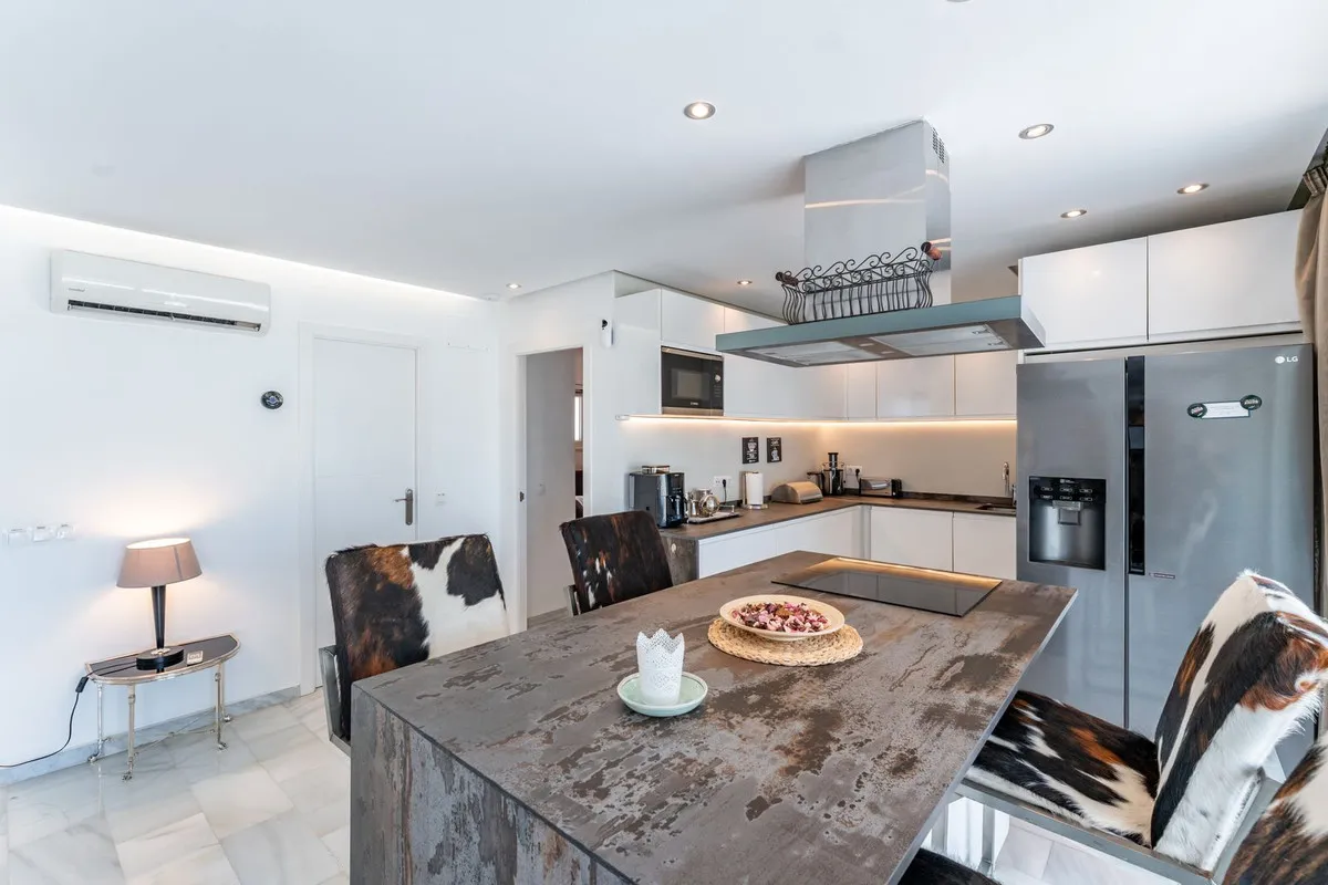 9a714578-ac6e-42b1-a22e-94545e3a0fcf