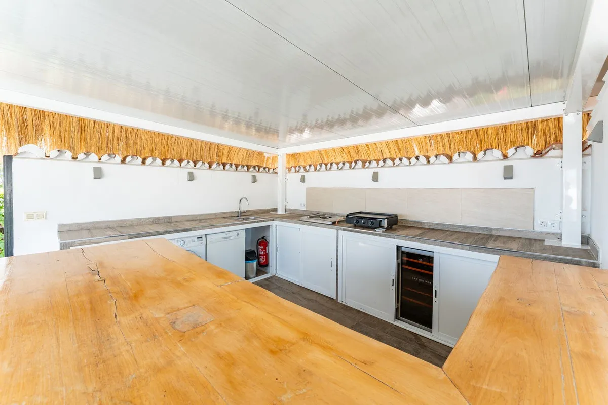 d7ddf55d-56a8-4e45-813e-e02e50545f52