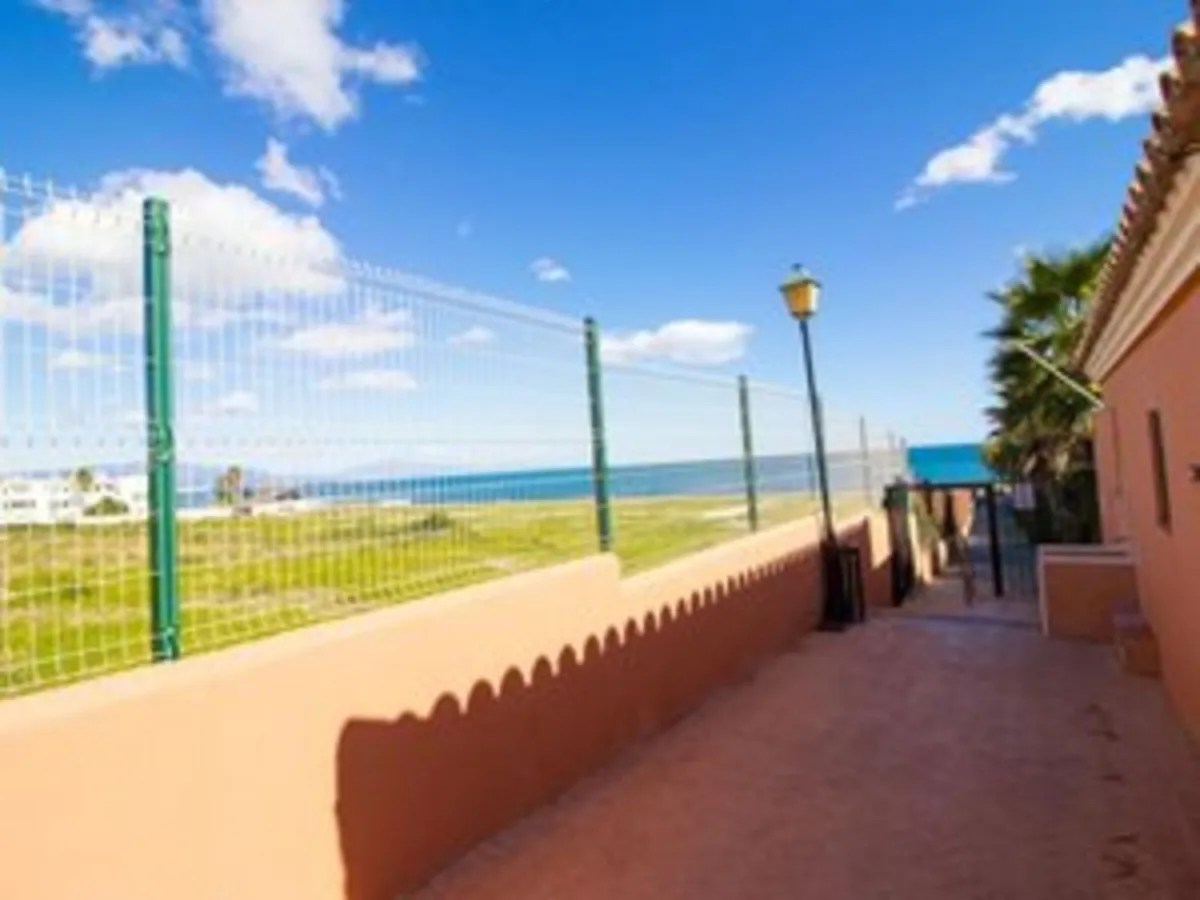 076f575b-1d81-4989-b273-fc103b39c08f