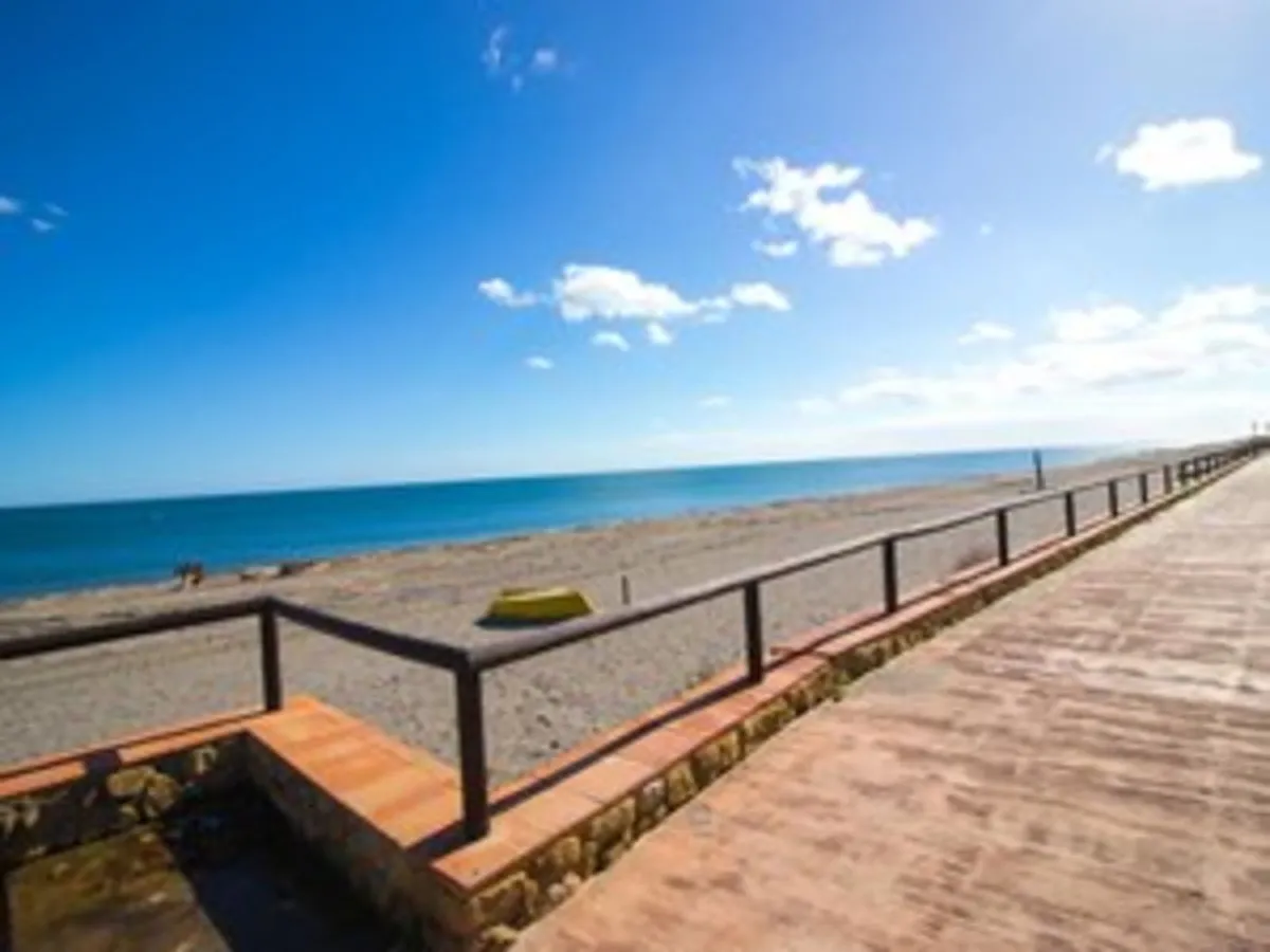 df49d9d1-ed6b-4d40-93c8-5ae3d8eedaf7