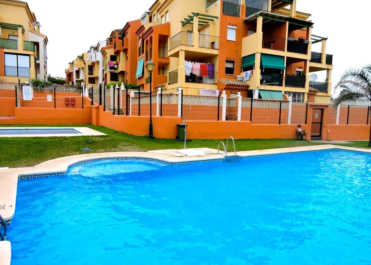 e72585f9-6c69-4e96-b40a-3a81310dd912