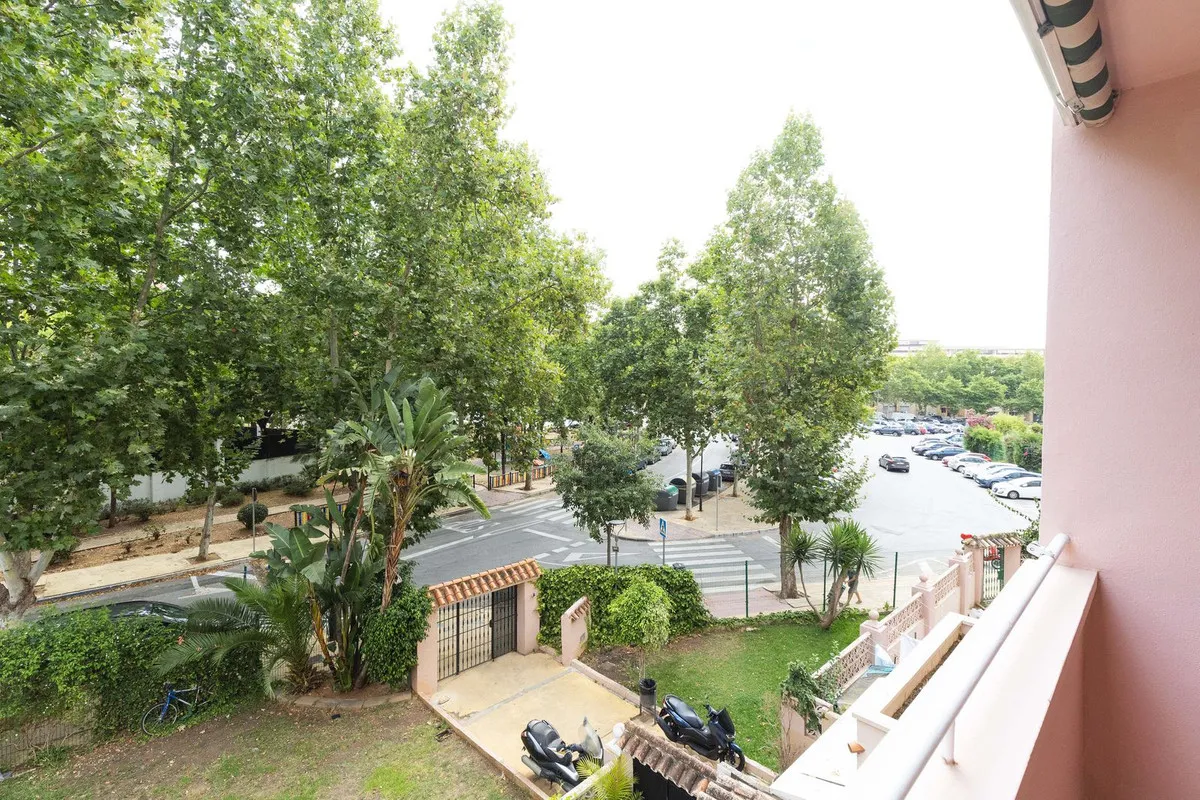 0aac6f24-7071-4258-bdab-6c1b09c82dde