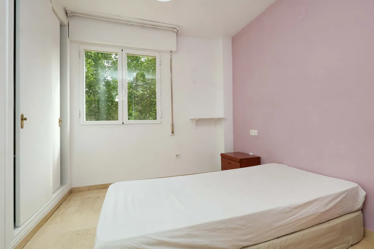 3ba7d6a1-1db7-4406-abcc-383a290cad01