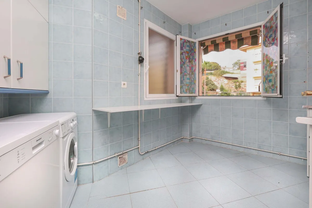 9bddff82-c529-4ff9-b869-a505f86ddc16