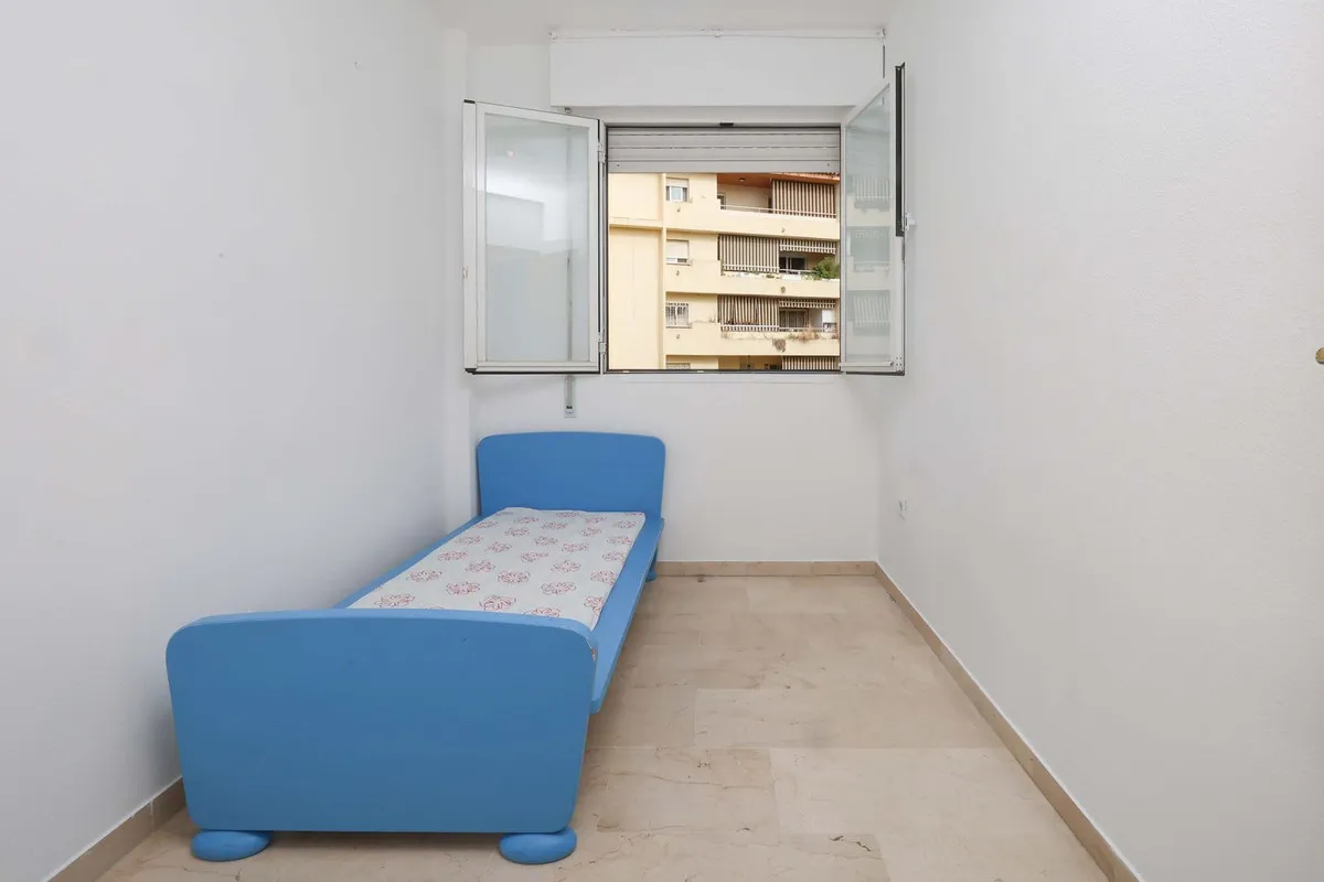 f5422662-722a-46fd-8ddd-f356c9f0172a