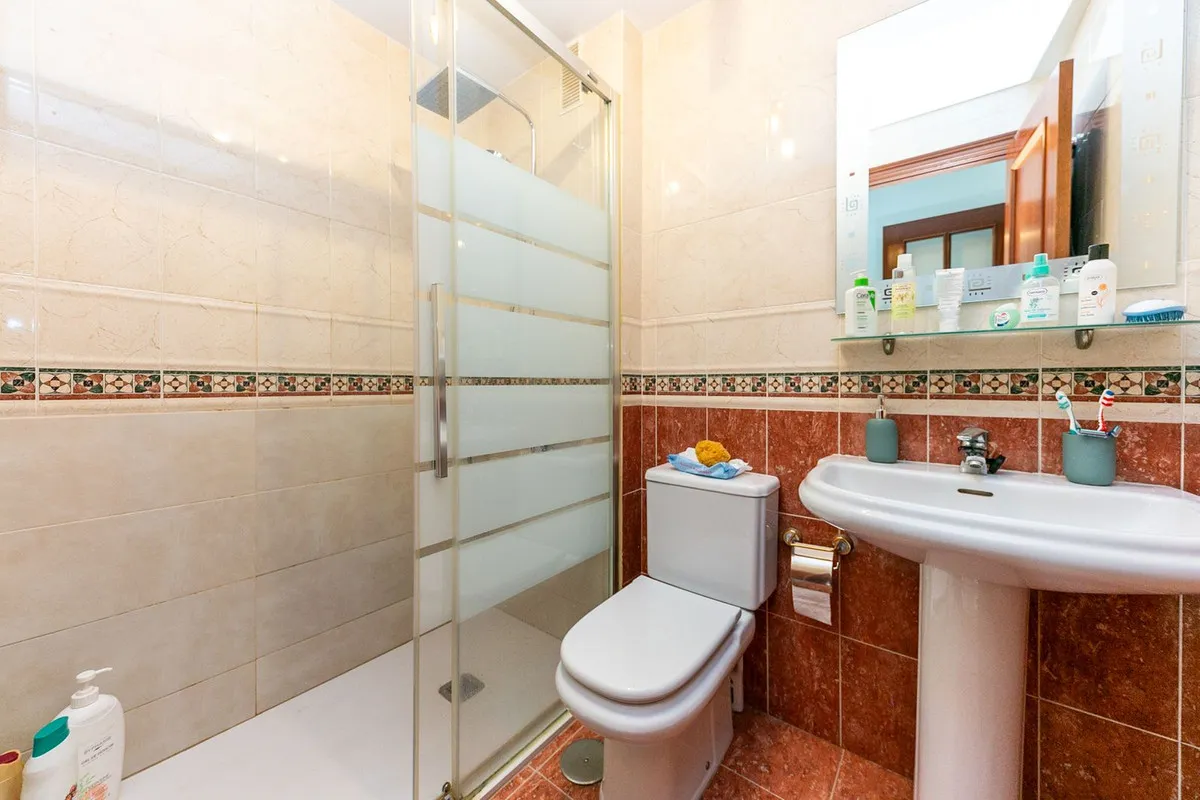 90eae882-870e-41c3-b549-a874f797cf22