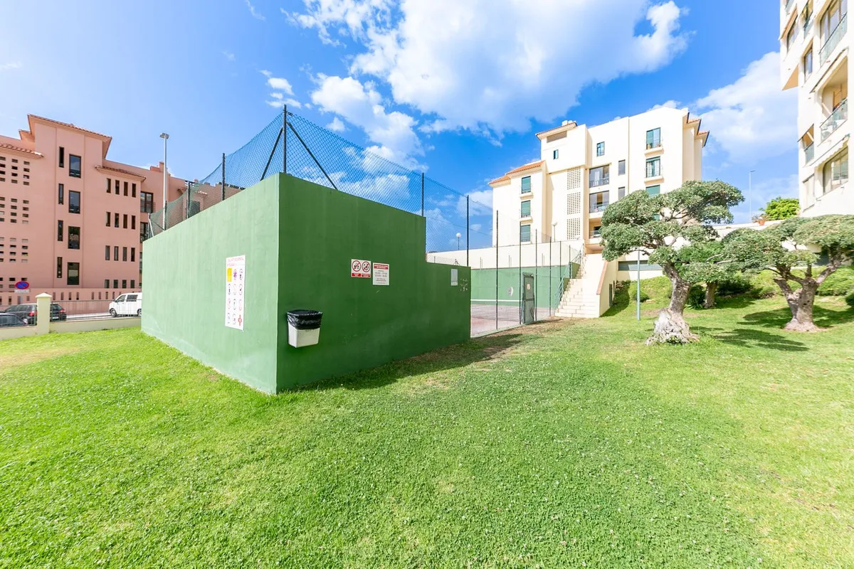 9cb4c9e6-60d7-407f-9f81-615e2405c703