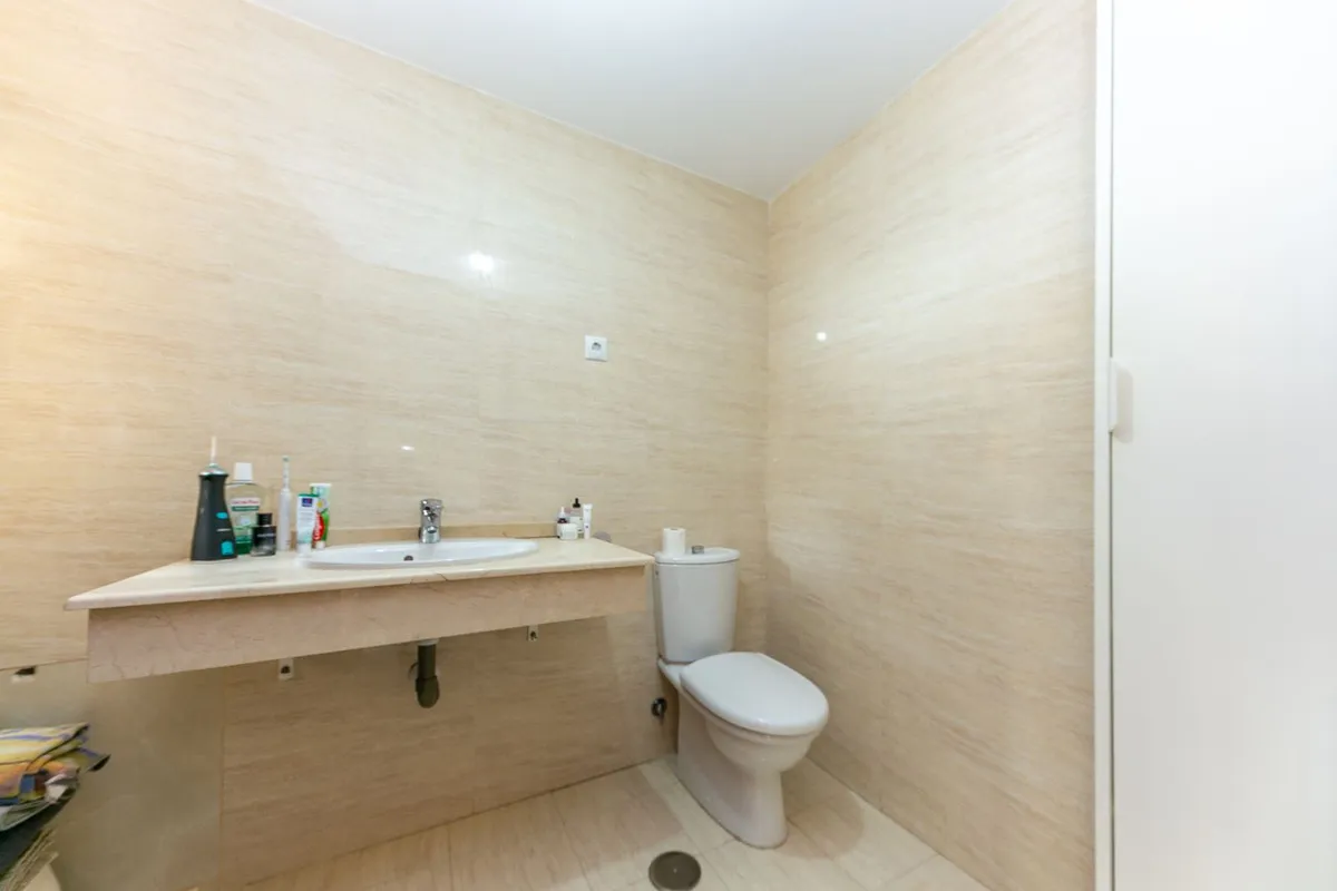 b147f6ae-e157-493d-8cff-0e51e5538998