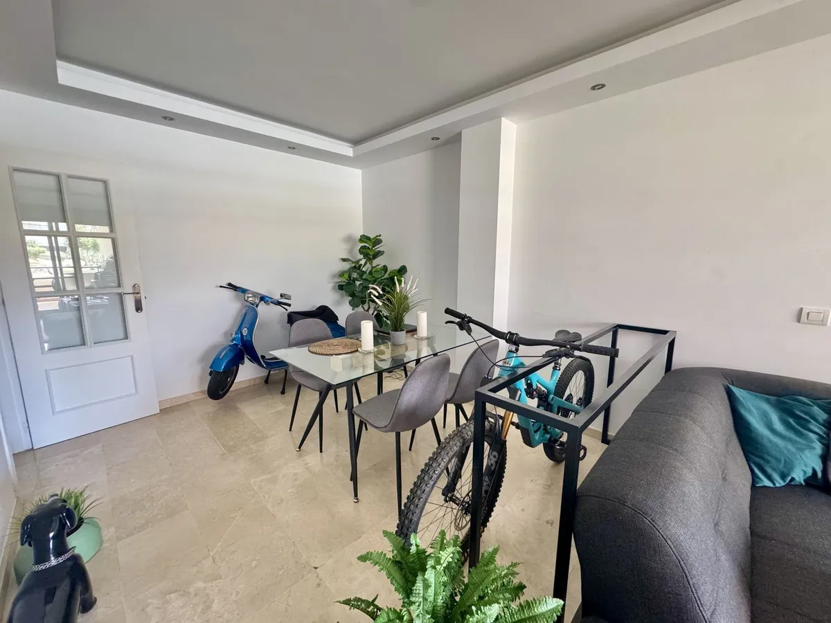 ea4a20c9-c9a2-4833-bbd2-29d65341a9f4