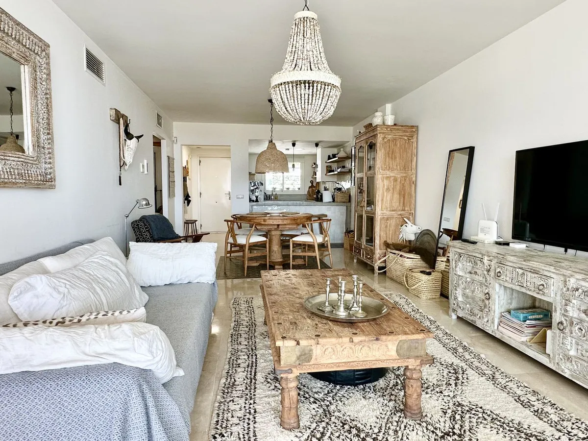 c757a271-97f5-4a35-8797-7c864ac7b271