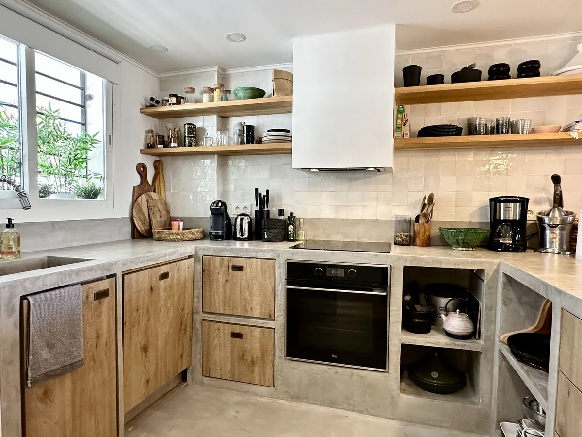 d0288bda-d5d4-4c25-ad15-d455a8bdfce0