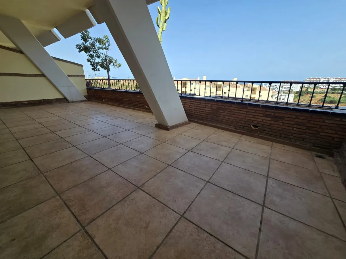 d76e8cd1-3217-4a62-b051-26dd931c7842