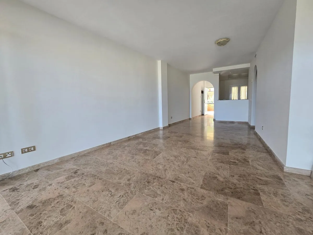 f3526b3f-38ad-409b-8078-42f03bc6cd3f