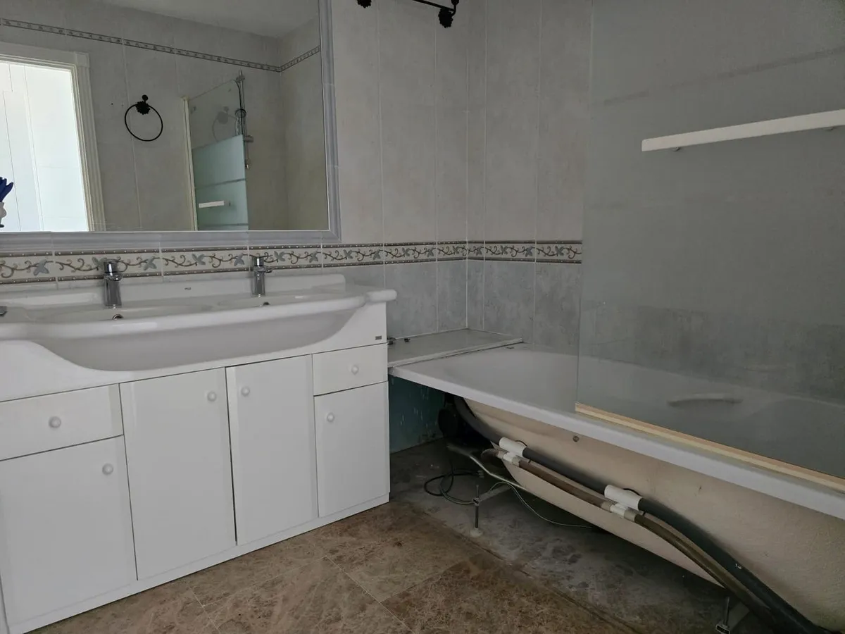 fc3c415b-90f9-4c61-984a-7b7c5fd6de0e