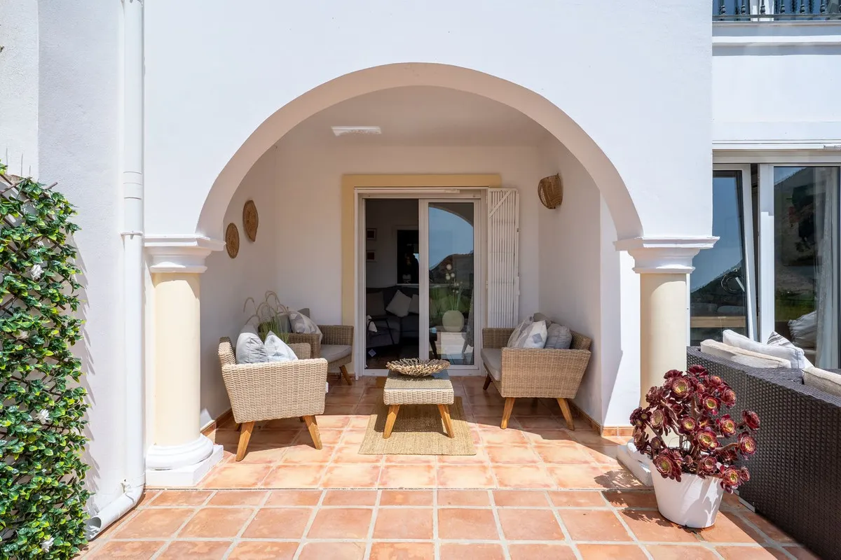 74033291-5403-484c-aa10-ffba9cef4513