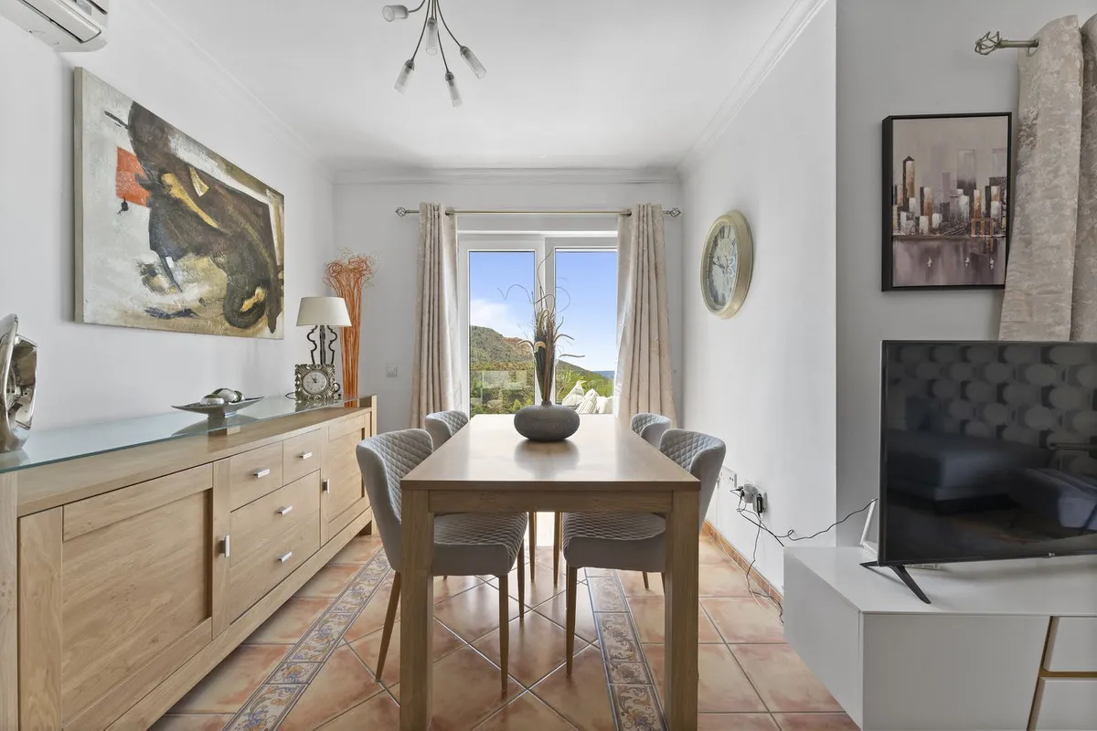 96103e0a-4e00-4d6f-94ba-6b82e30187d8