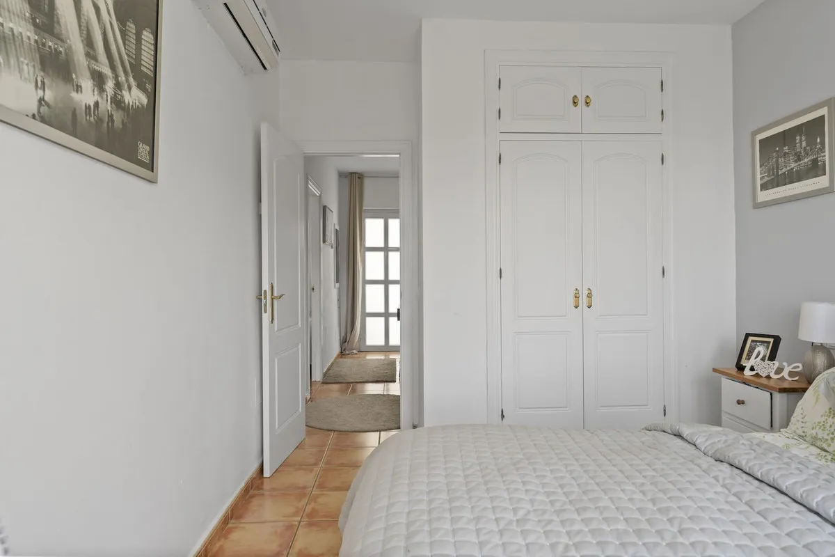 9e34d2b2-edbe-4ff3-90c6-240989791d24