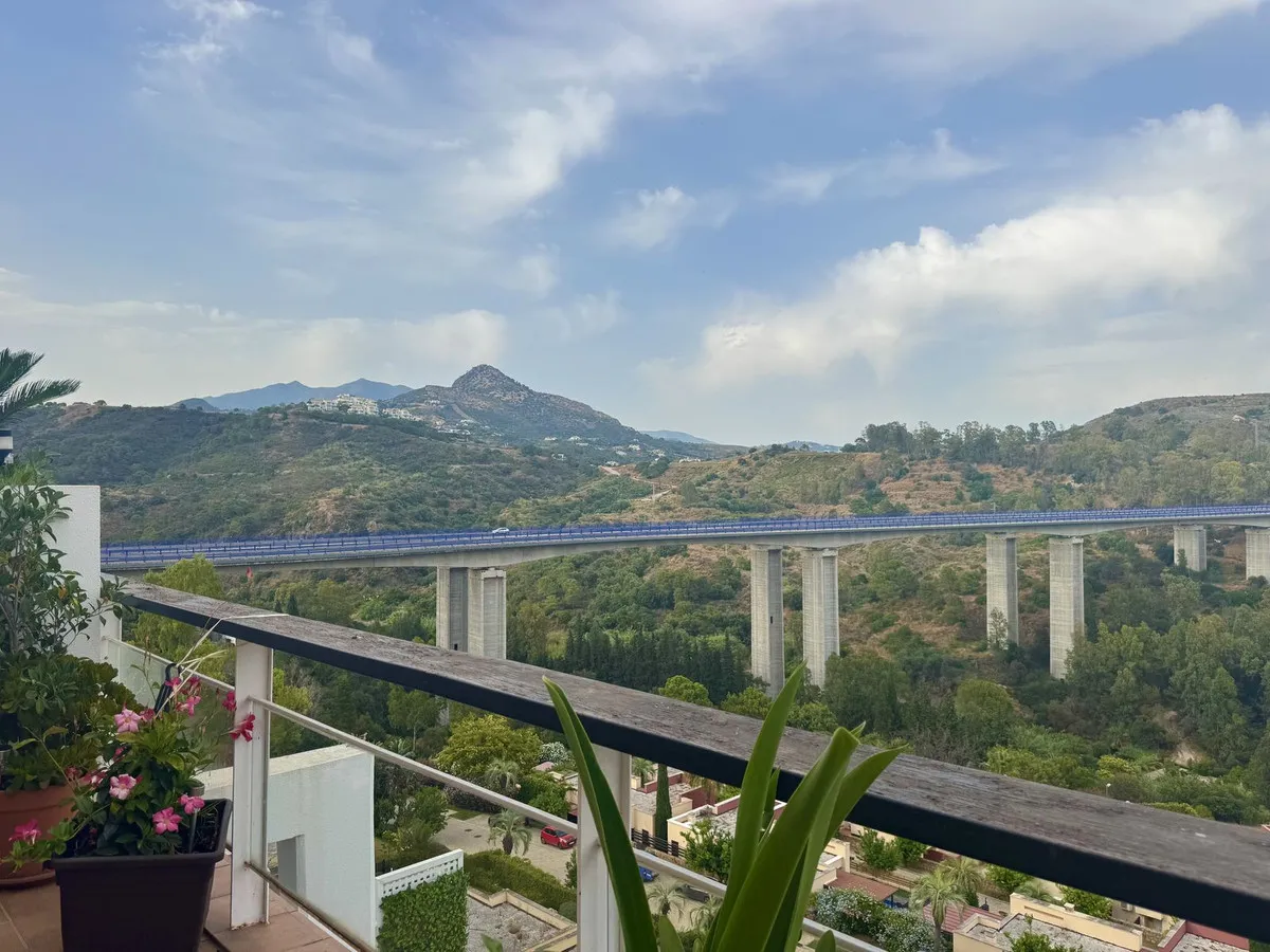 a3f2779c-32d3-475a-8e69-e3e03b12d0c8