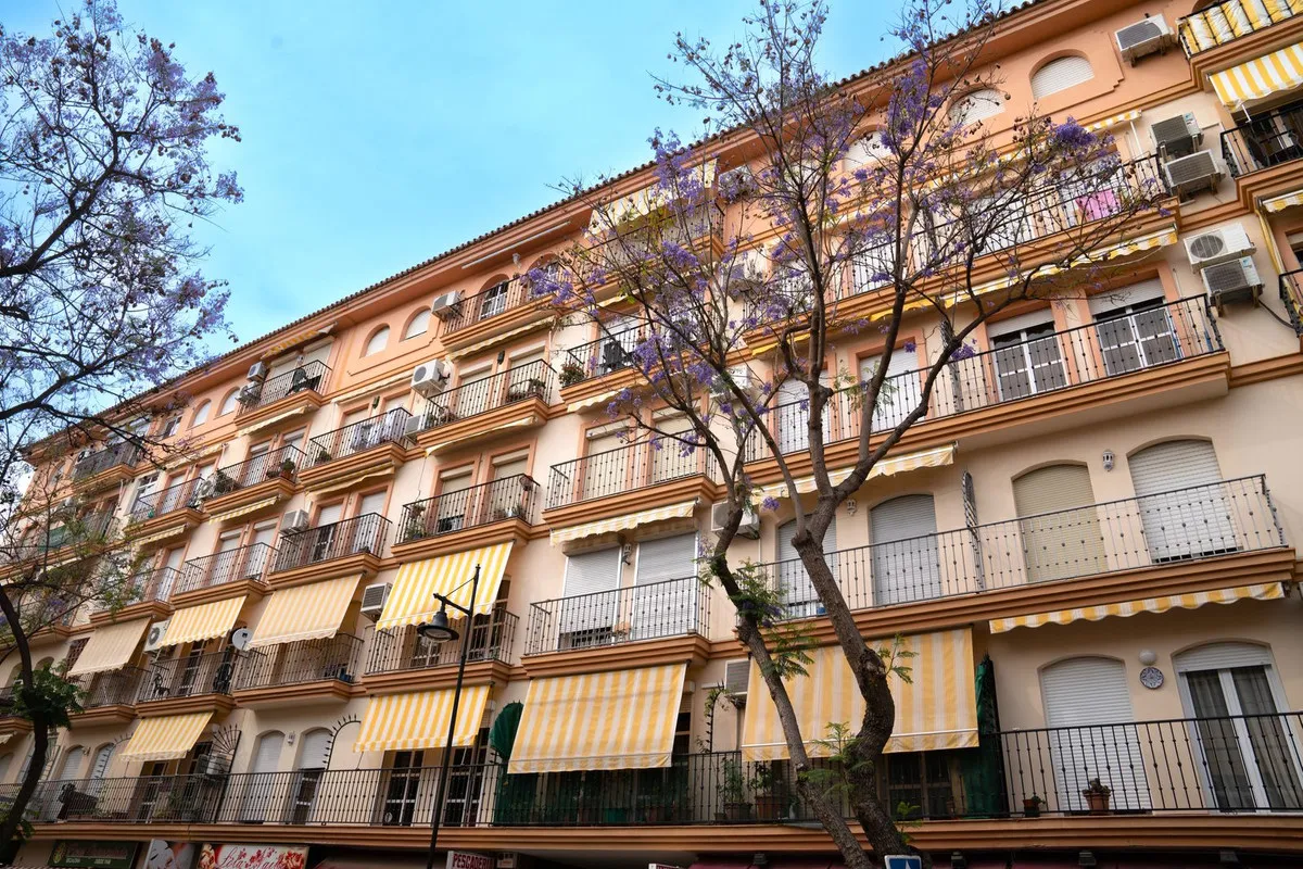 59f57edc-2d6c-49a9-a138-1c032bb561f9