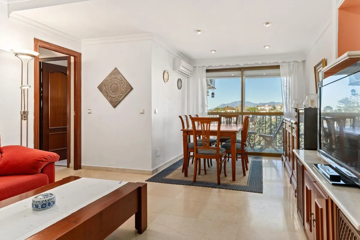 c71c5ca7-e214-47aa-b56c-96f7aa513d61