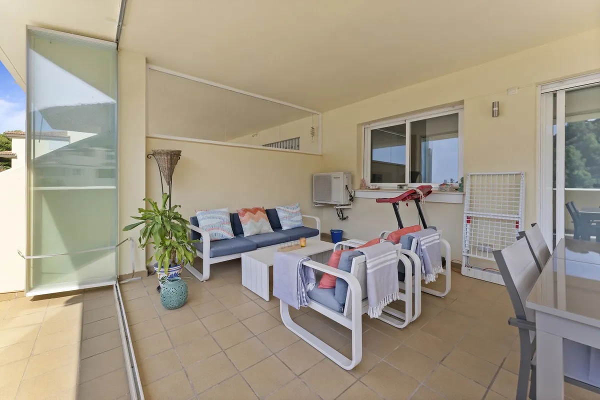 3a8ac567-9324-484a-8138-c0d76f227002