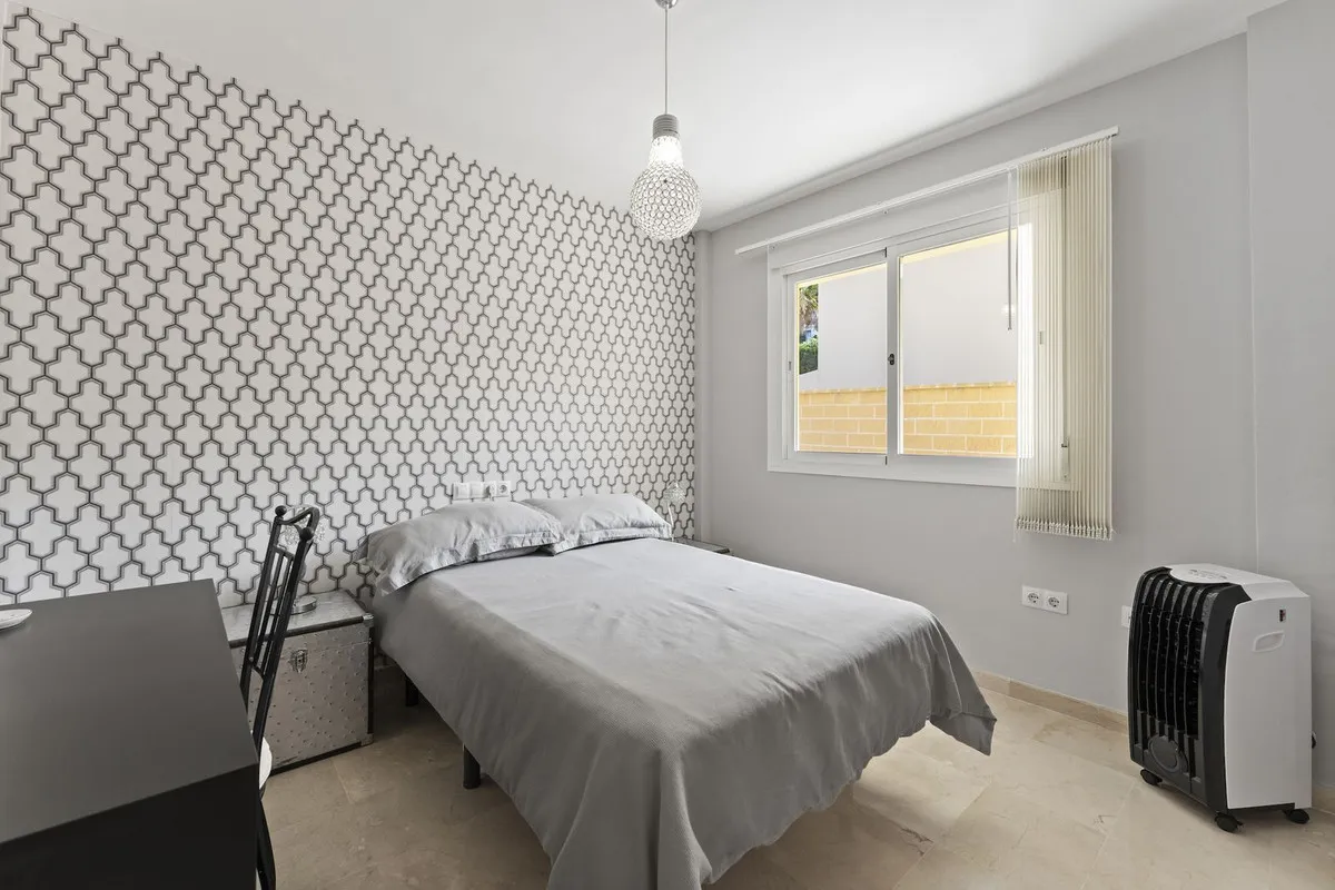 44de0e25-1ba6-4245-90ee-6e539cbf8d70