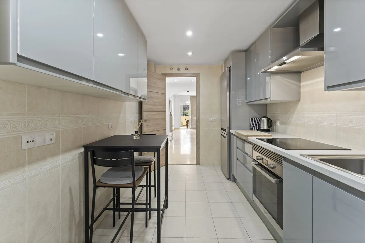 567dcd6f-2a90-4fa2-bb98-092f5291f033