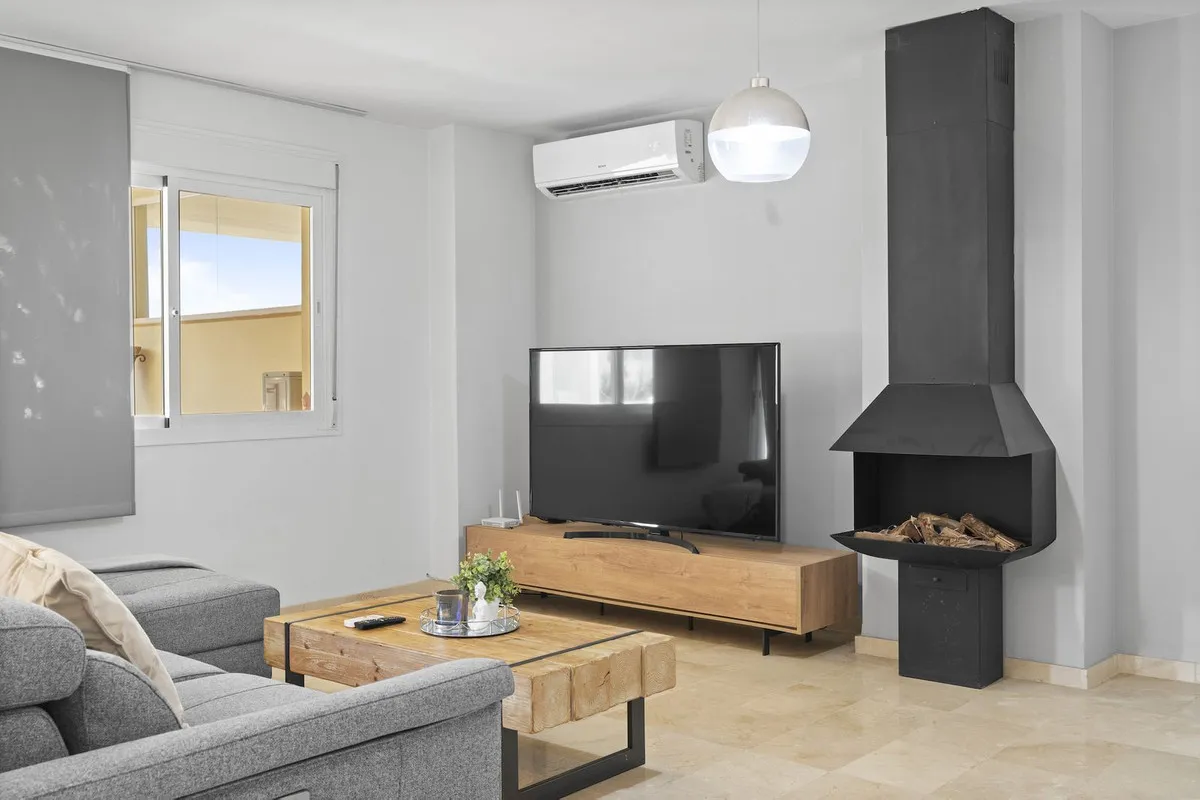 8171afa8-f4a1-45f1-aff7-cf50e9ced60d