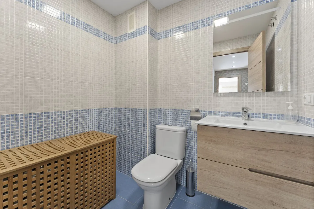 a14c9c60-92a4-4a81-8284-de579d0076a0