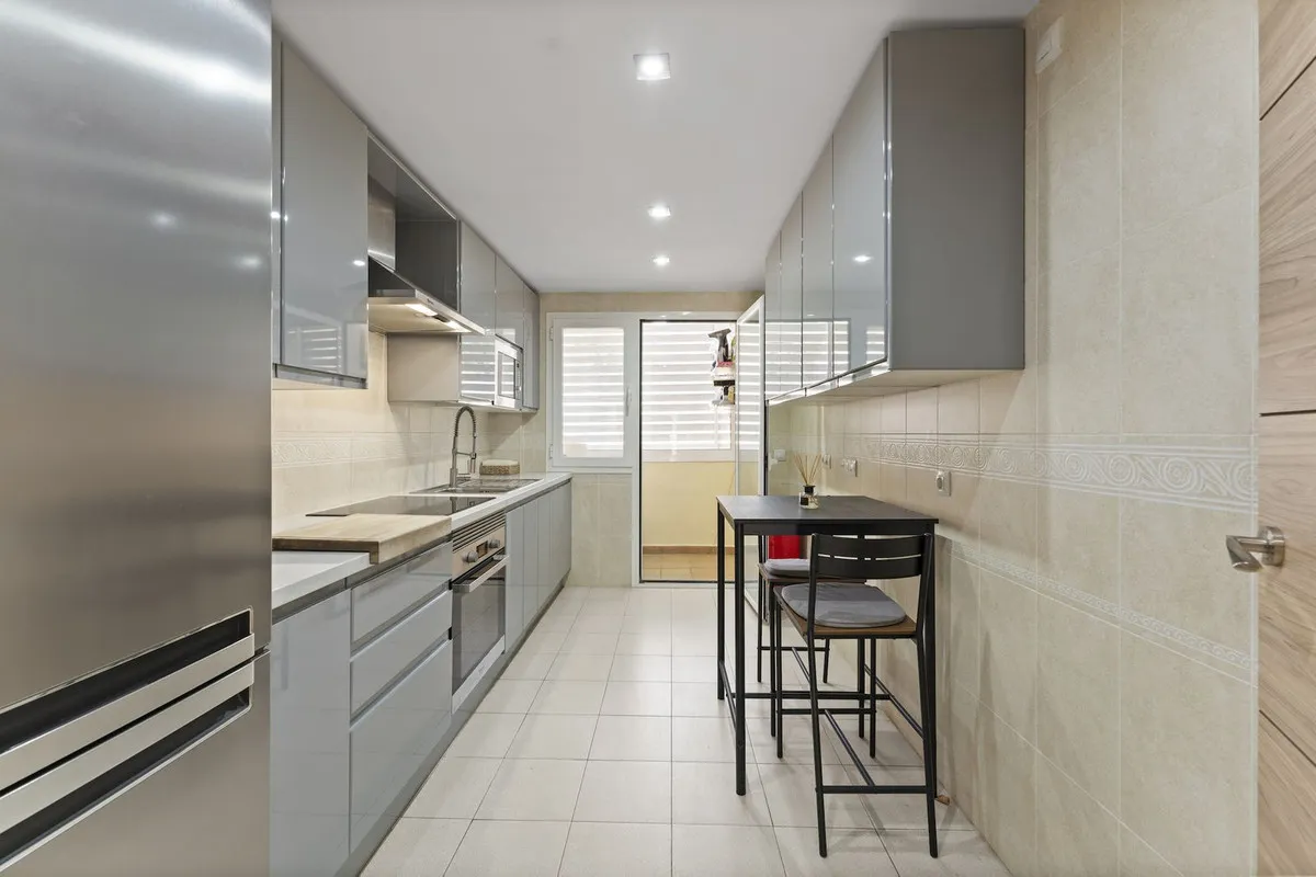 fe87b362-523e-499a-8334-ff77d343ebd7