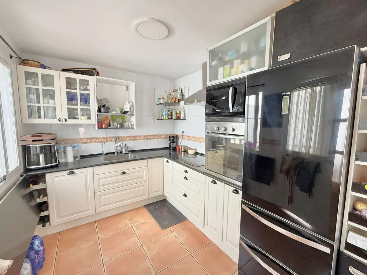 983c1703-5453-4238-bf49-7a6125221138