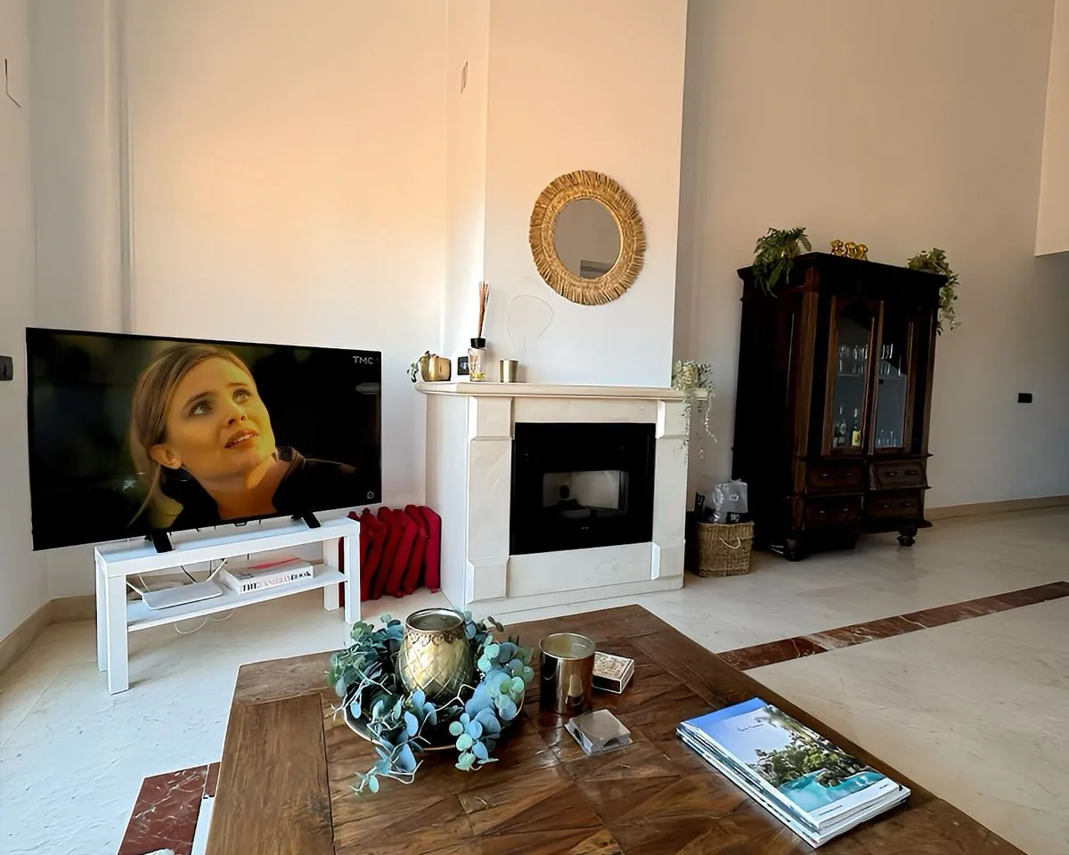 26a847fe-f693-41a0-af35-83857a862c19