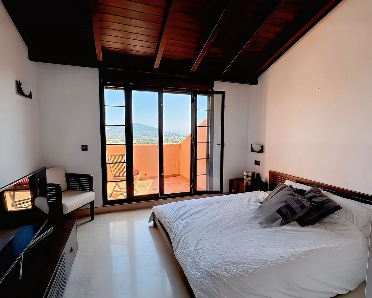 2a3b0af9-f8d4-4f76-8b57-94fae768326b