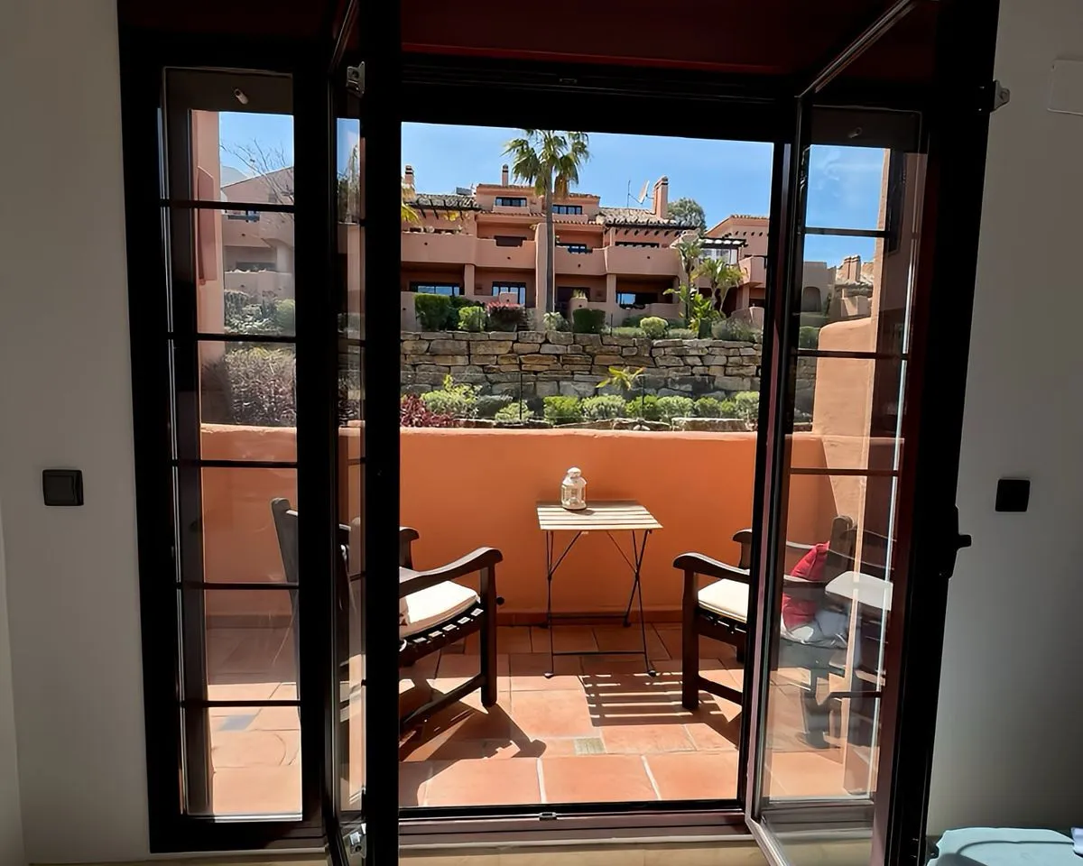 90cc4d16-255c-4a07-9a5e-b4b312ac92ce