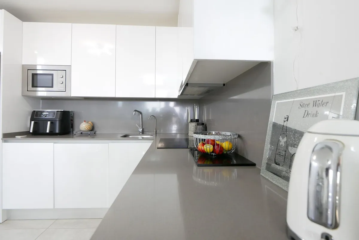 7ad9a07b-5da5-49e9-9c37-fe3f5dd0f525